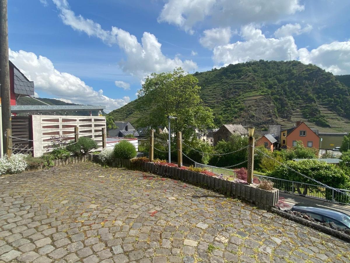 Haus Erika/ Fam. Frevel Apartment Kattenes Exterior photo